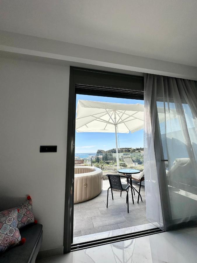 Royal Luxury Studios Archangelos  Dış mekan fotoğraf